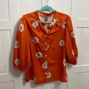 💖 Sunflower Orange blouse with Lantern Sleeves size small